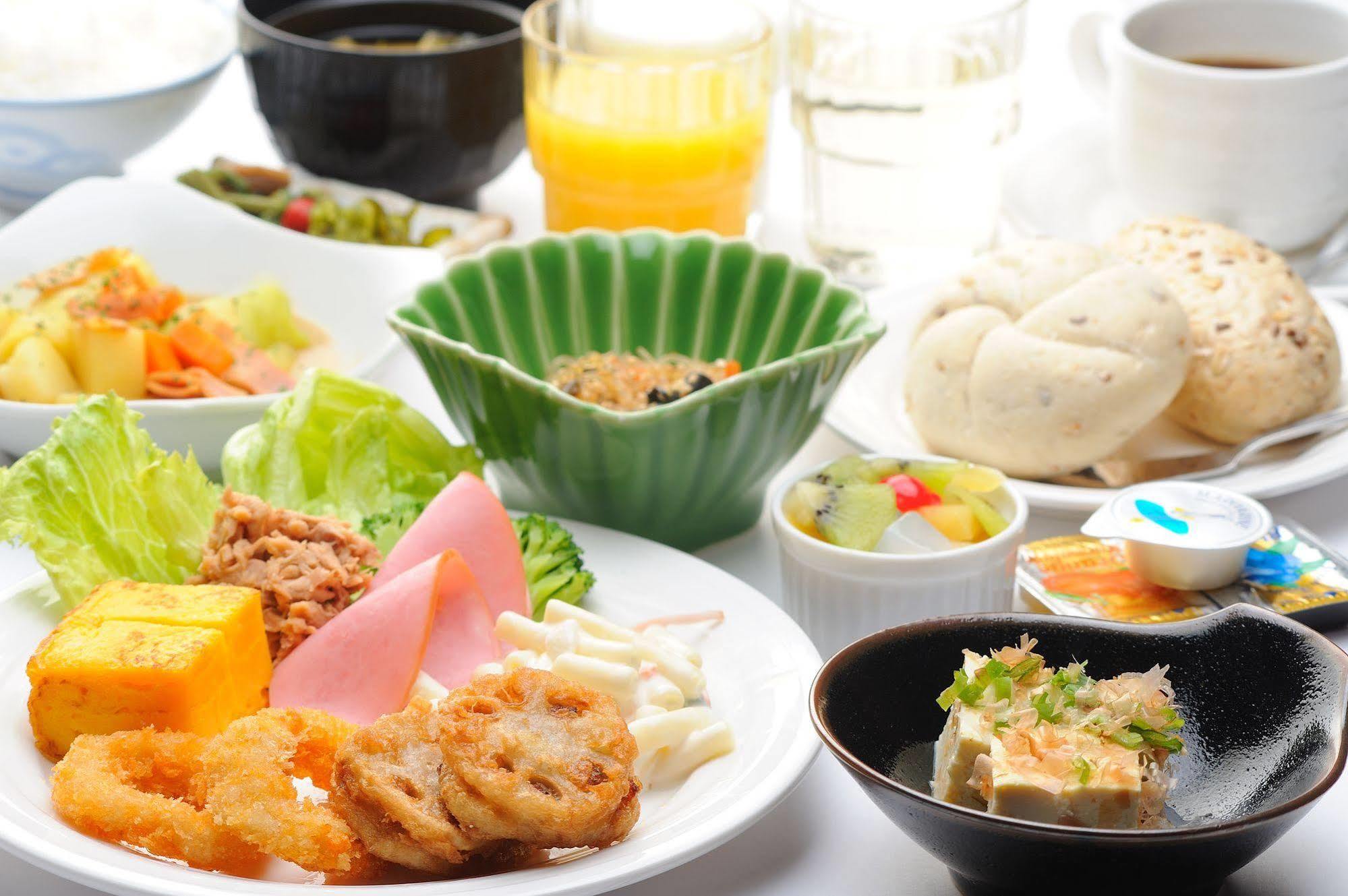 Hotel Route-Inn Mikawa Inter Hakusan Ngoại thất bức ảnh